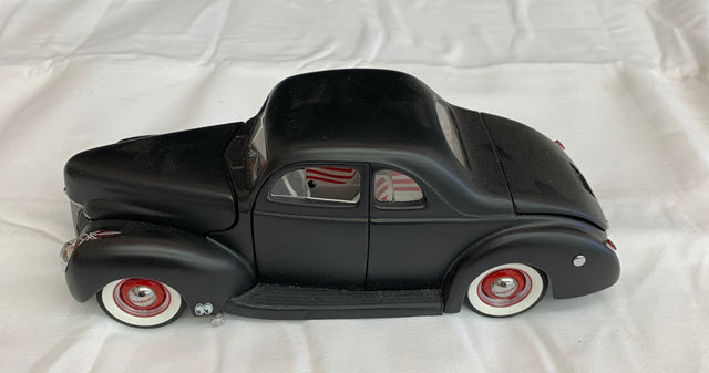 1940 Ford Coupe Danbury Mint Collectible Toy Model Car